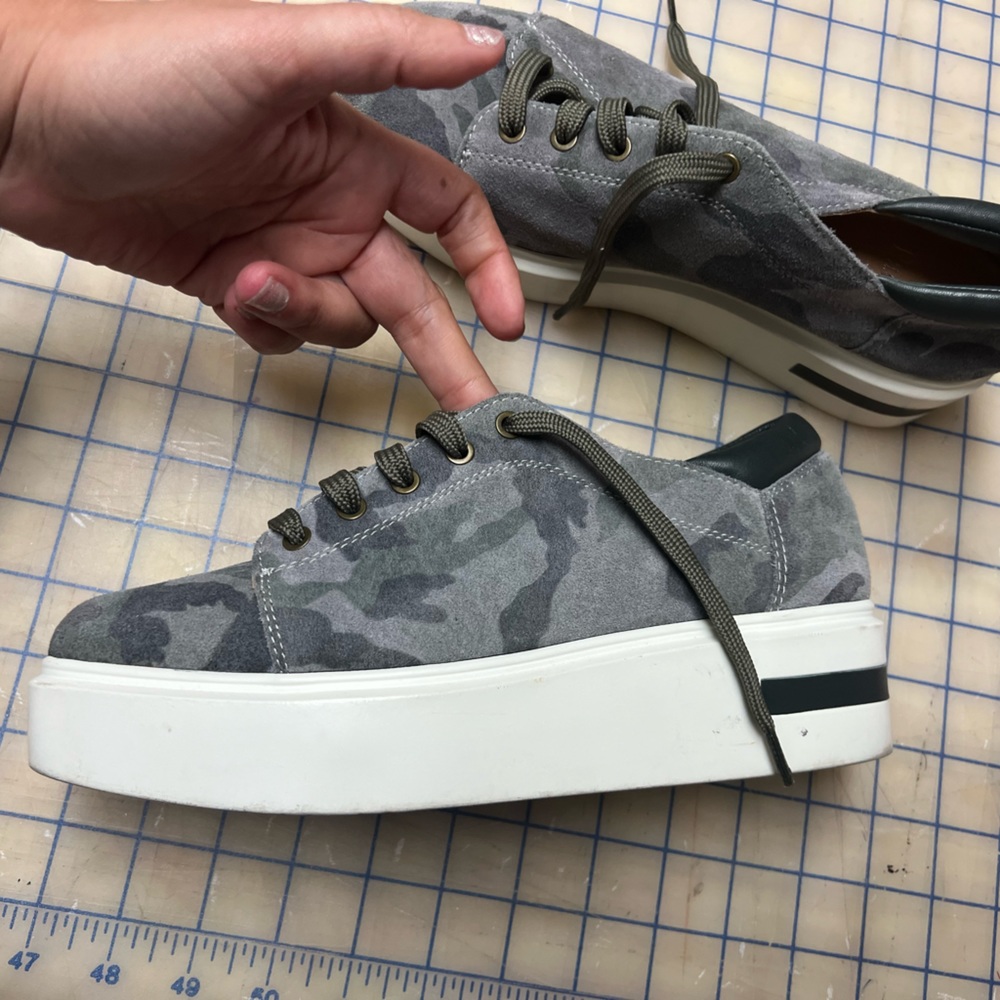 Paolo Platform Grey Camouflage Sneaker new